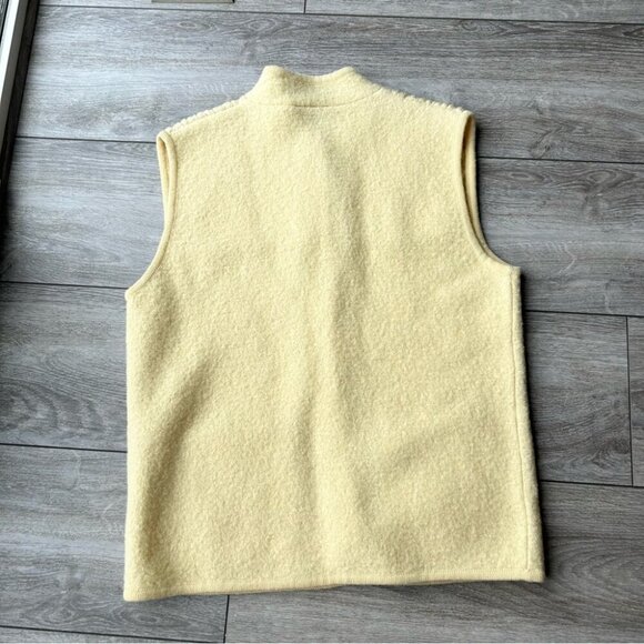 Vintage Hagger Pure Wool Sleeveless Cardigan Vest Made in Hong Kong - Picture 11 of 13